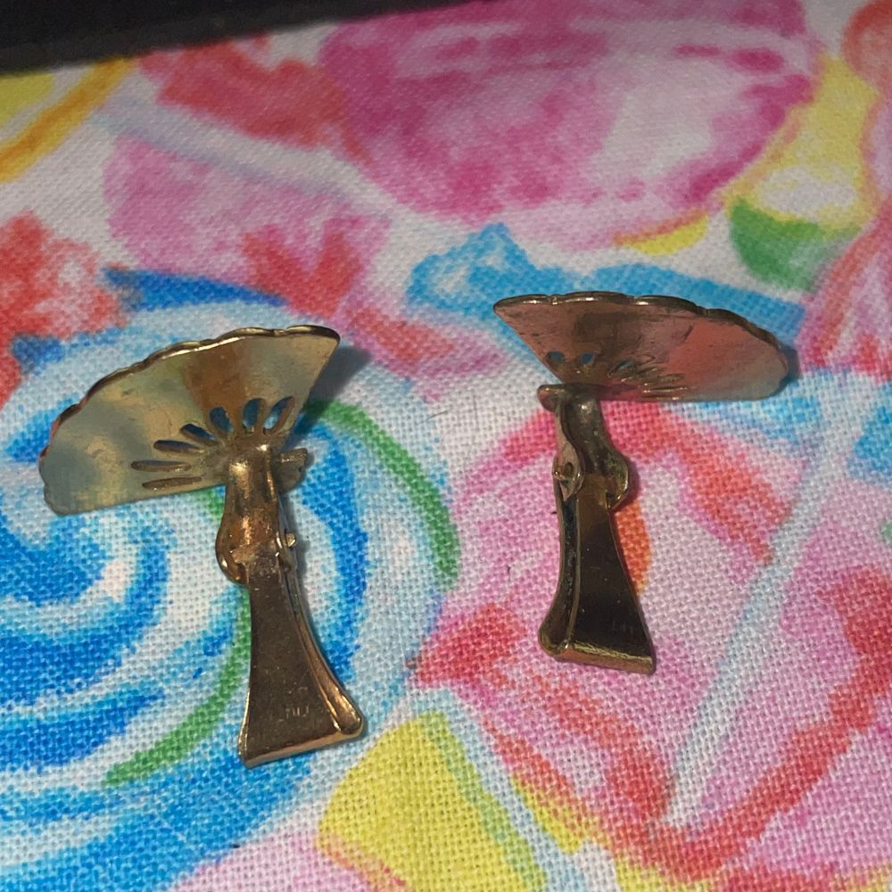 Antique Spanish Damascene vermeil enamel gold‎ tone fan clip on earrings - Picture 6 of 9